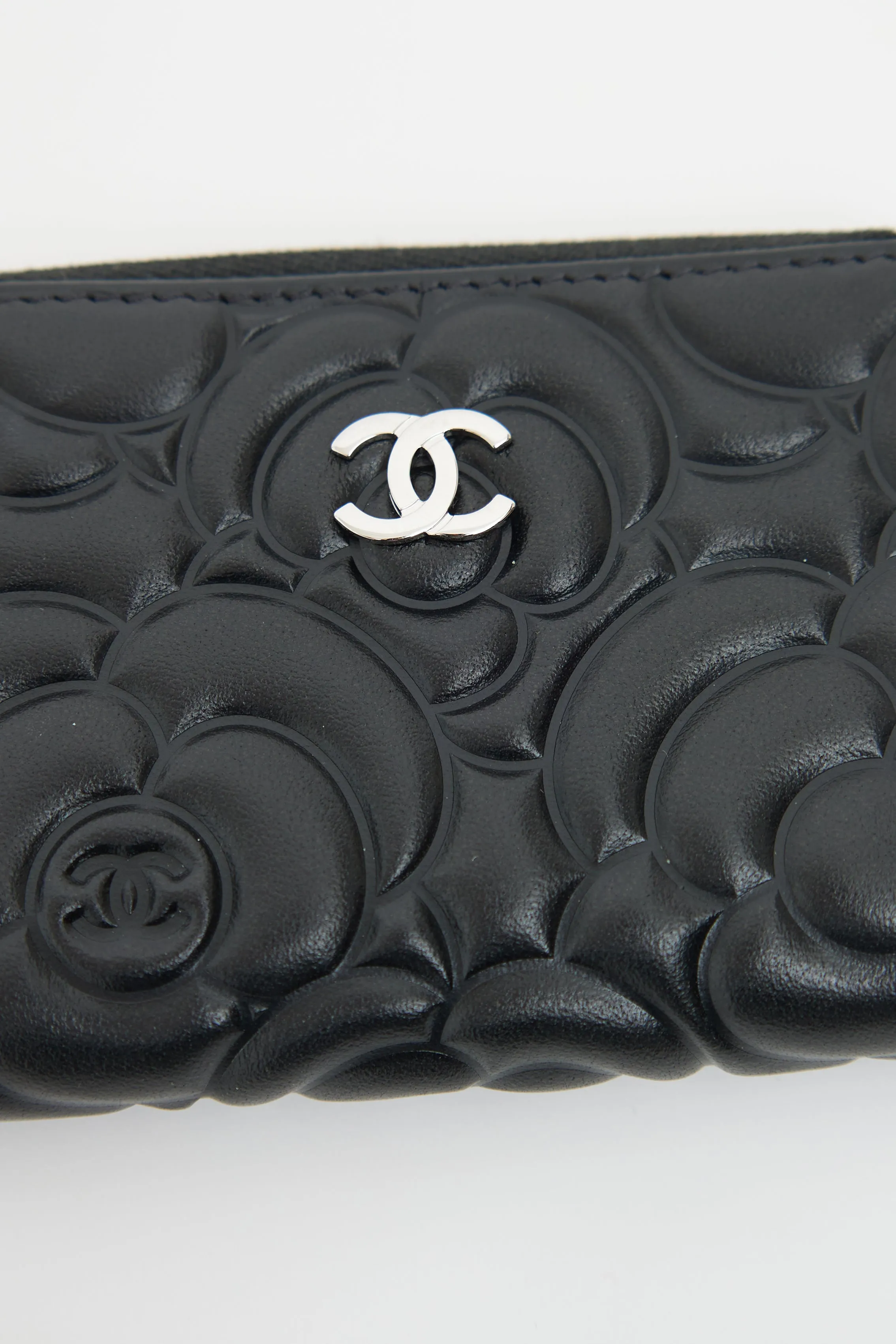2017 Black Camellia Zip Around Coin Pouch