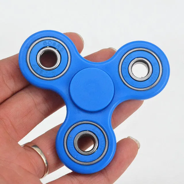 Plastic EDC Fidgets Hand Spinner For Autism and ADHD Children Adults Focus Keep Hands Busy High Quality Tri-Spinner Fidget Toy