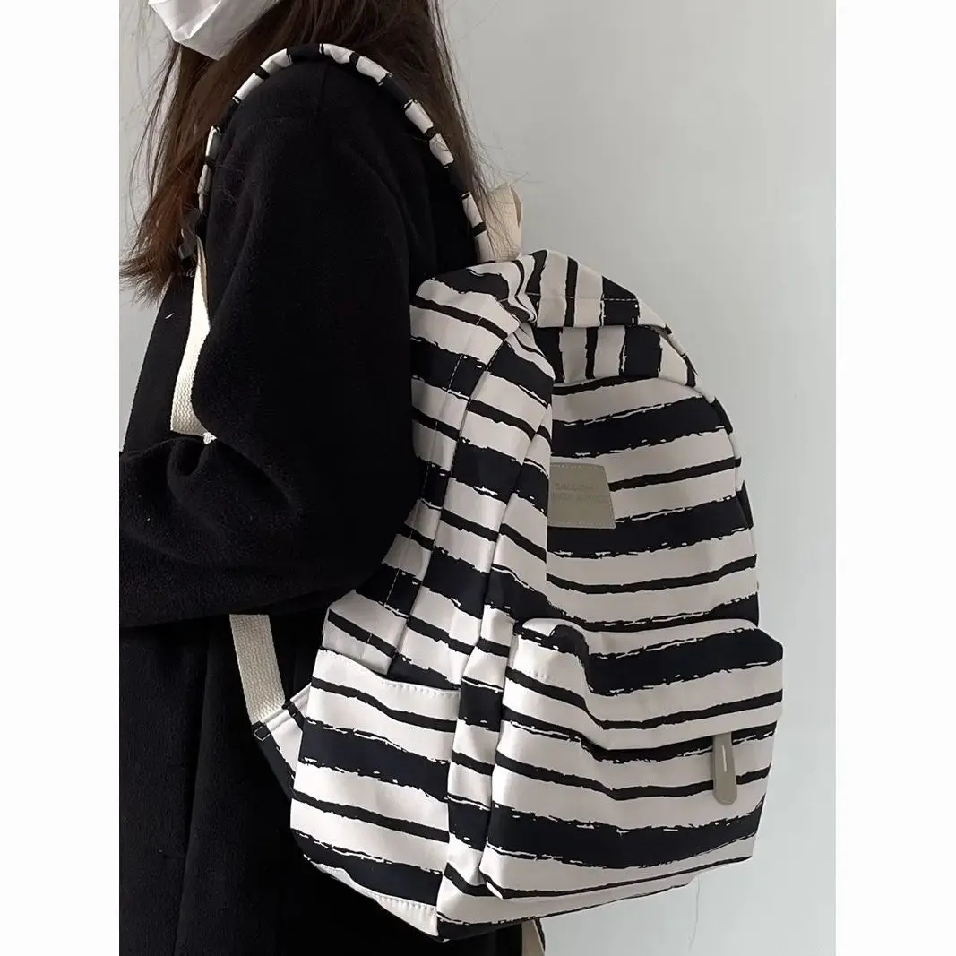 UAKISS  -  Schoolbag Female Junior High School Girl College Student Backpack  New Striped High School Student Backpacks